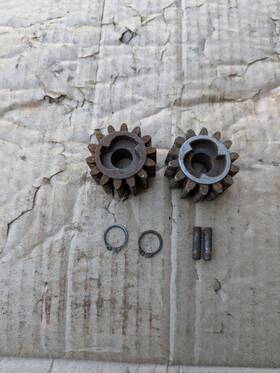 716-0865 Mtd 717-1762 Yard Man Spur Gear 14 Teeth 715-0221 Dowel Pin Snap Ring