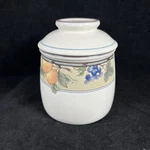 Mikasa Intaglio Garden Harvest Canister Small 4.25" Lid With Rubber Gasket CAC29. Fixed Price $12.95.