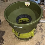 Sun Joe Garden Mulcher/shredder Green Adjustable Settings For Leaf Types. Fixed Price $33.00.